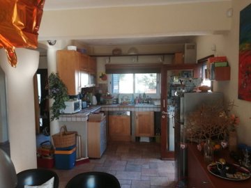 Detached Villa For Sale  in  Chlorakas
