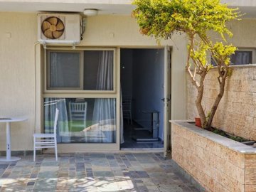 Ground Floor Apartment  For Sale  in  Yeroskipou