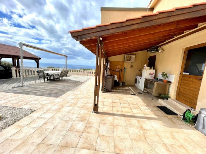 Image No.3-4 Bed Villa for sale