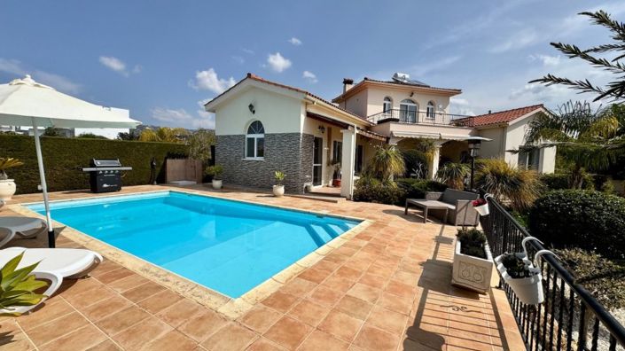 Image No.1-Villa de 3 chambres à vendre à Paphos