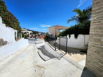 Detached Villa For Sale  in  Tala