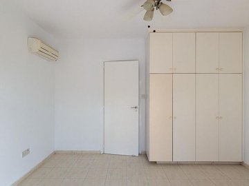 Town House For Sale  in  Chlorakas