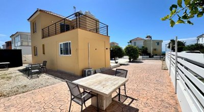 Detached Villa For Sale  in  Select Location