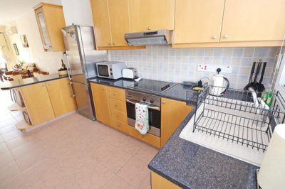 Town House For Sale  in  Peyia Village