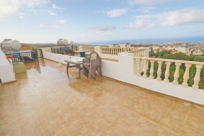 Town House For Sale  in  Peyia Village