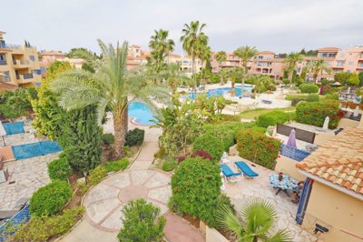 Apartment For Sale  in  Kato Pafos