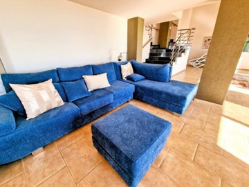 Penthouse For Sale  in  Exo Vrisi