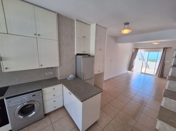 Image No.10-2 Bed Townhouse for sale