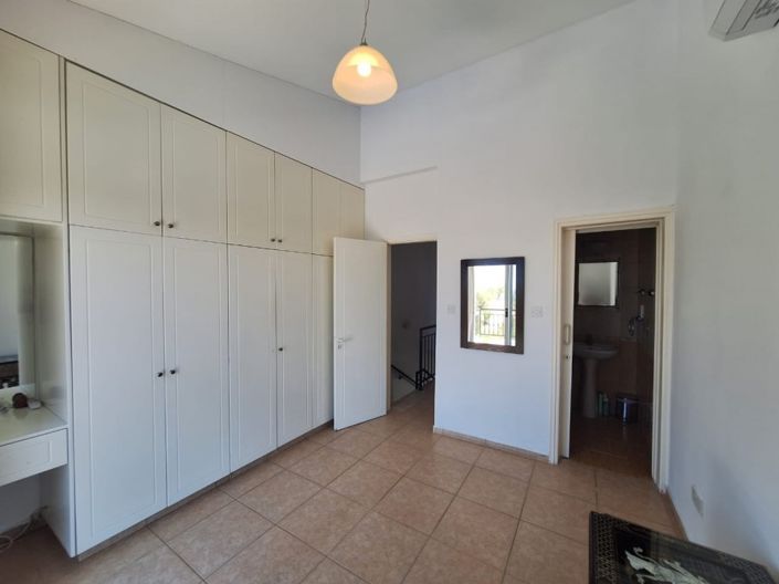 Image No.4-2 Bed Townhouse for sale