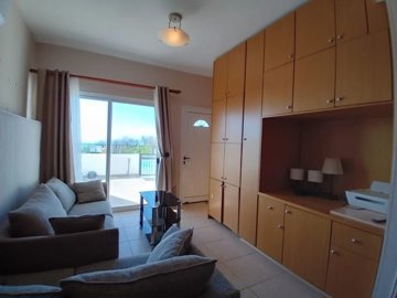 Town House For Sale  in  Armou