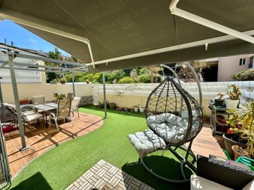 Detached Villa For Sale  in  Select Location