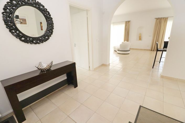 Image No.5-Villa de 5 chambres à vendre à Coral Bay