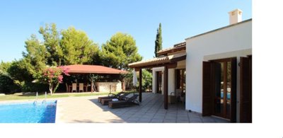 Detached Villa For Sale  in  Select Location