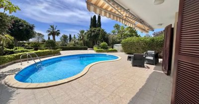 Detached Villa For Sale  in  Coral Bay