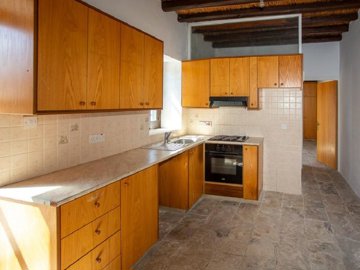 Listed house- Lysos, Paphos