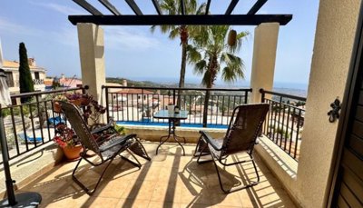 Penthouse For Sale  in  Tsada