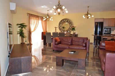 Detached Villa For Sale  in  Select Location