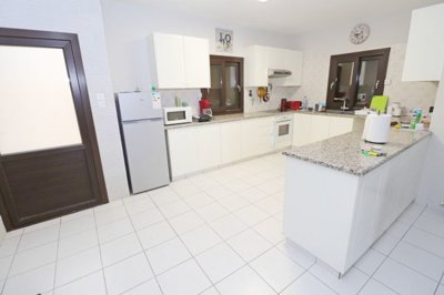 Detached Villa For Sale  in  Tala
