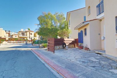 Town House For Sale  in  Kato Pafos