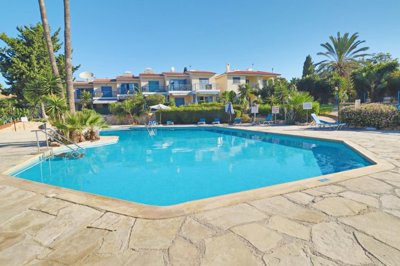 Town House For Sale  in  Kato Pafos
