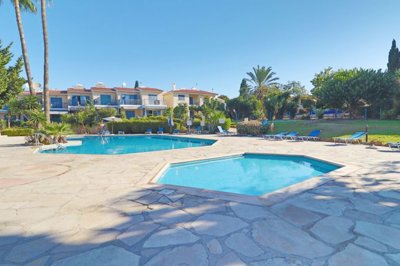Town House For Sale  in  Kato Pafos