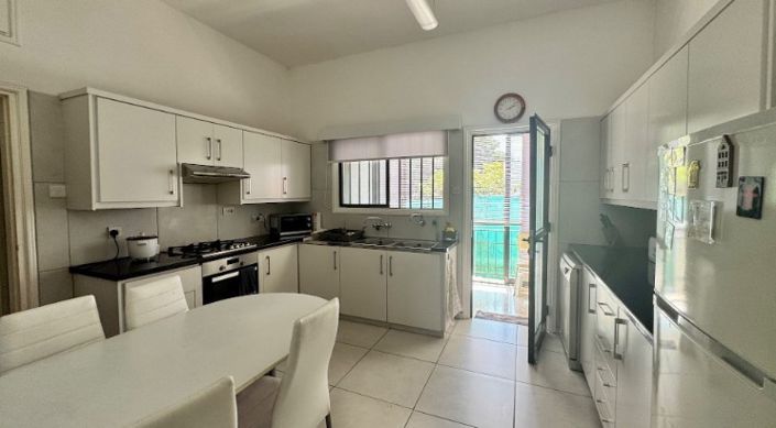 Image No.7-2 Bed Bungalow for sale