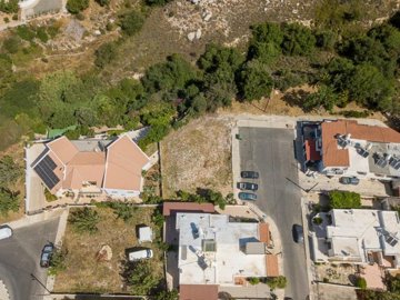 Plot - Anavargos, Paphos