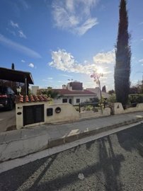 Detached Villa For Sale  in  Kamares