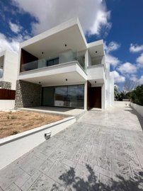 Detached Villa For Sale  in  Yeroskipou