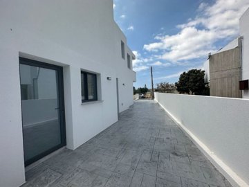 Detached Villa For Sale  in  Yeroskipou