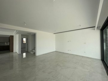 Detached Villa For Sale  in  Yeroskipou