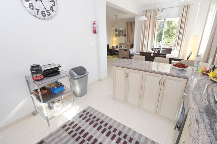 Image No.10-3 Bed Villa for sale