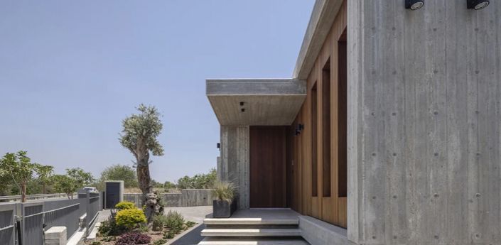 Image No.1-4 Bed Villa for sale
