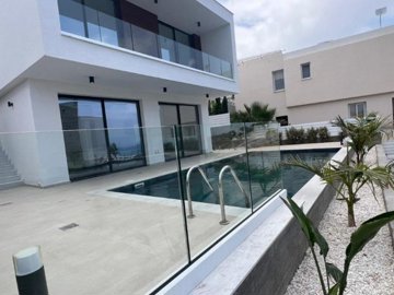 Detached Villa For Sale  in  Select Location