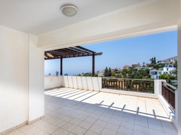 Detached Villa For Sale  in  Select Location