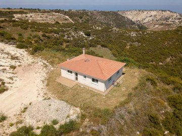 House For Sale  in  Peyia Village