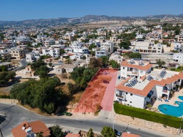 Field - Emba, Paphos