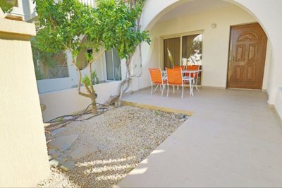 Town House For Sale  in  Tombs of the Kings