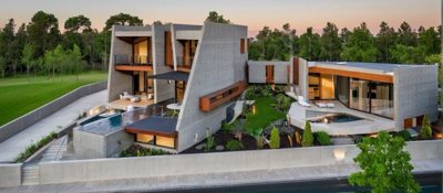 Detached Villa For Sale  in  Sea Caves