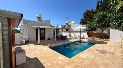 Detached Villa For Sale  in  Select Location