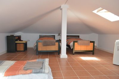 Bungalow For Sale  in  Arodes
