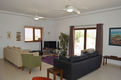 Bungalow For Sale  in  Arodes
