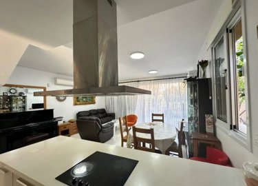Detached Villa For Sale  in  Universal Area