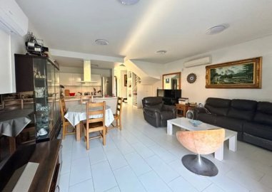 Detached Villa For Sale  in  Universal Area