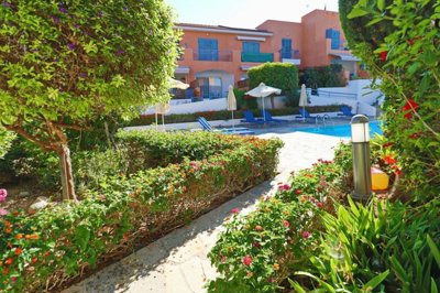 1 - Anarita, Townhouse