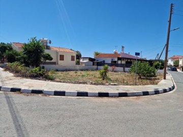 Residential Land  For Sale  in  Tremithousa