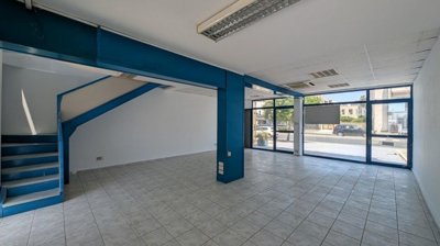 Prime Retail Property, Tombs Of The Kings Avenue, Paphos
