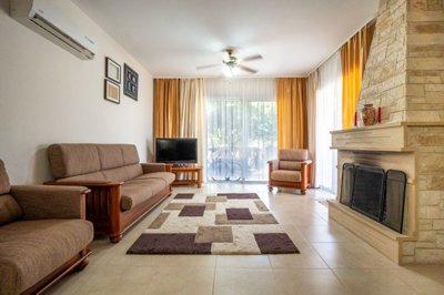 Town House For Sale  in  Mandria