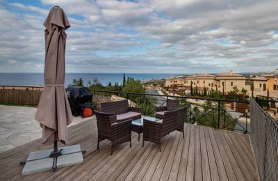 Ground Floor Apartment  For Sale  in  Aphrodite Hills Golf Resort