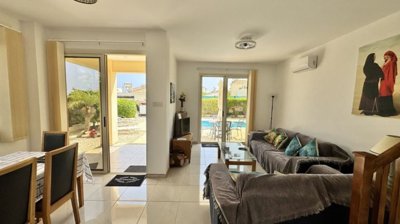 Detached Villa For Sale  in  Peyia Village